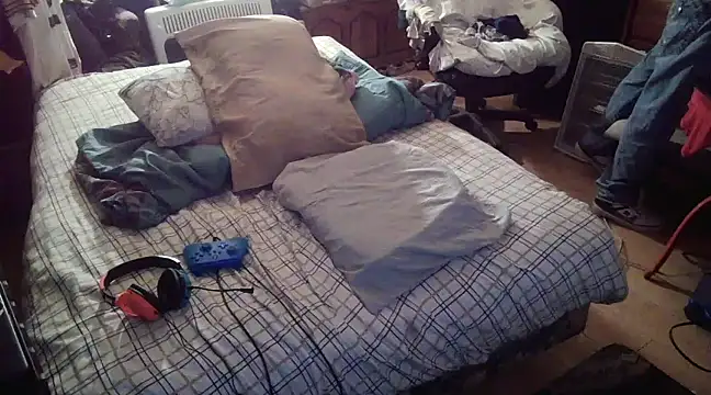 Snapshot of xxxTony999 chatting on March 2025 07:54:02 PM xxxTony999 online show from March 2025 07:54:02 PM