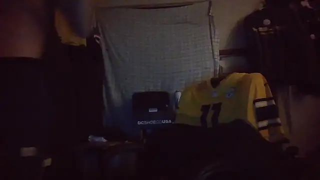 Snapshot of xxxTony999 chatting on September 2025 08:27:02 AM xxxTony999 online show from September 2025 08:27:02 AM