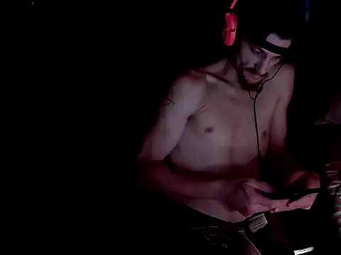 Snapshot of xxxTony999 chatting on October 2025 09:15:02 PM xxxTony999 online show from October 2025 09:15:02 PM