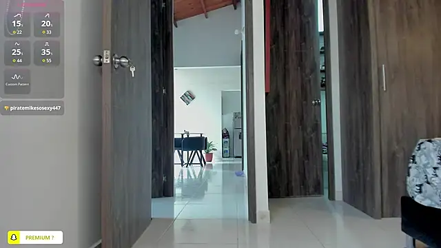 amyharlow 1 online show from March 2026 01:40:02 PM