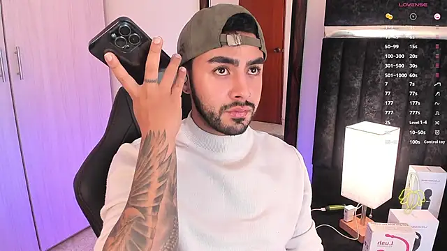 ItsMeEros online show from January 2025 10:09:01 PM