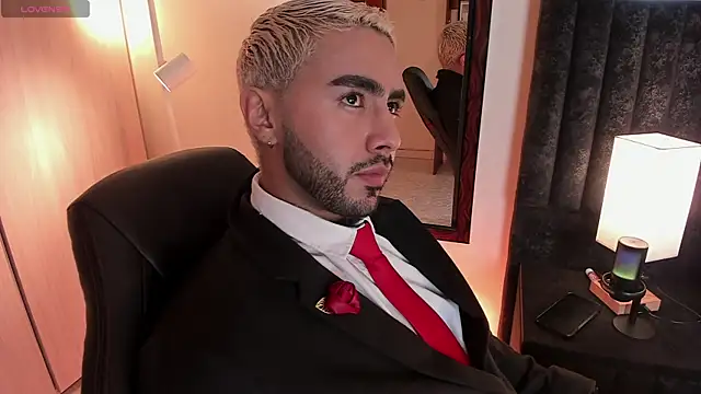 ItsMeEros online show from September 2025 11:40:02 PM