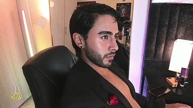ItsMeEros online show from April 2026 11:14:02 PM