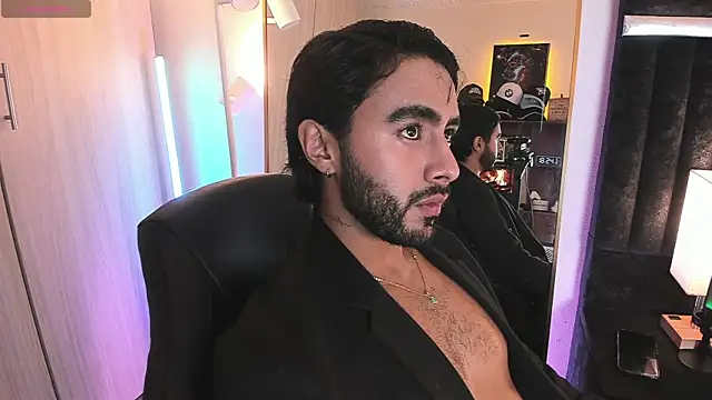 ItsMeEros online show from June 2026 11:24:02 PM
