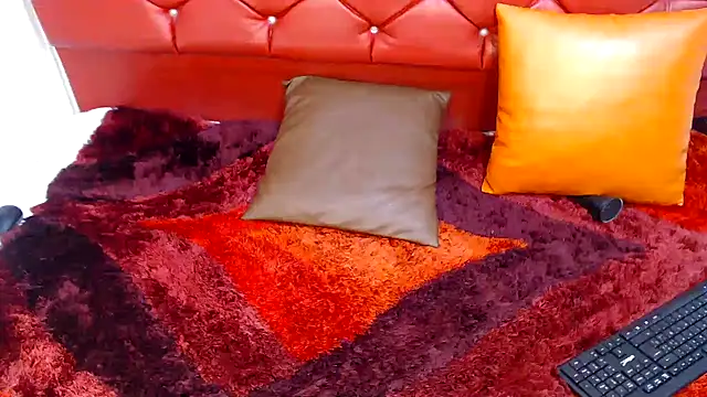 Snapshot of dirtydolltsx chatting on October 2025 07:53:02 PM dirtydolltsx online show from October 2025 07:53:02 PM