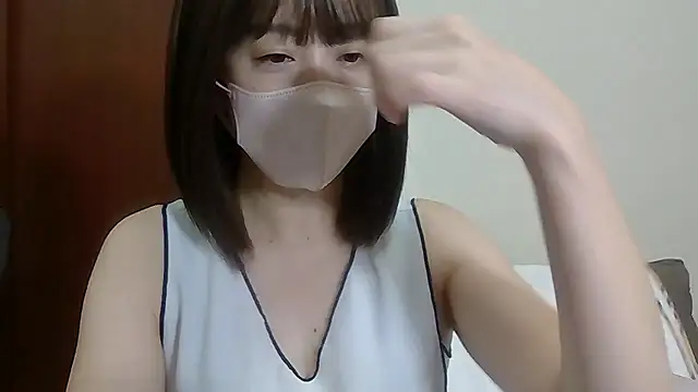 Snapshot of aoi2011 chatting on October 2025 09:14:02 PM aoi2011 online show from October 2025 09:14:02 PM