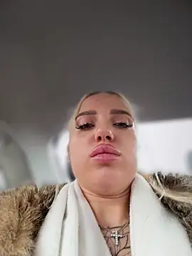 pinkstar  online show from December 2025 05:28:01 AM