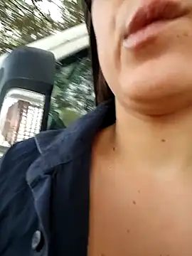 Snapshot of dolcehelena993 chatting on September 2025 09:25:02 AM dolcehelena993 online show from September 2025 09:25:02 AM