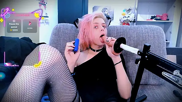 Snapshot of Littlepinkcat chatting on October 2025 11:12:02 PM Littlepinkcat online show from October 2025 11:12:02 PM