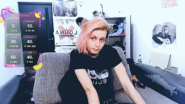 Snapshot of Littlepinkcat chatting on October 2025 09:29:02 AM Littlepinkcat online show from October 2025 09:29:02 AM