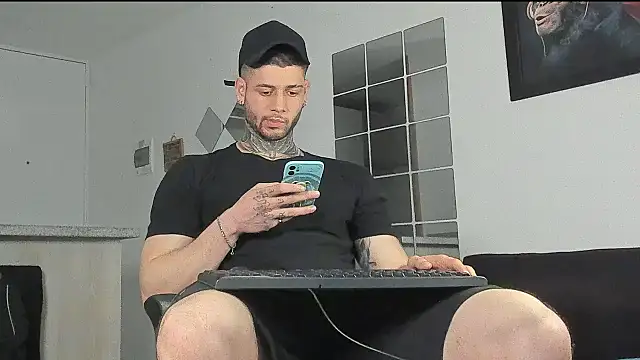  jamesleandros1 online show from January 2025 02:06:02 AM