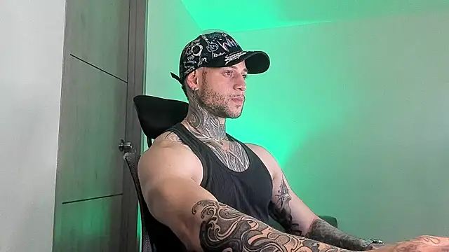  jamesleandros1 online show from May 2026 02:06:01 AM
