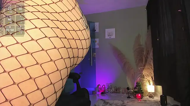 perlacobre999 online show from December 2024 06:59:01 PM