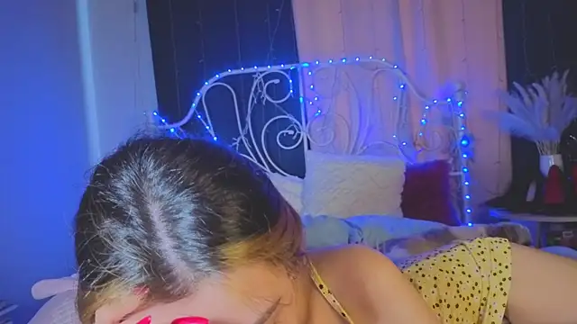 Funny Bunny online show from May 2026 10:50:03 PM