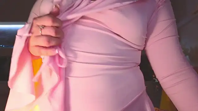 Malika uAngel online show from October 2025 11:01:02 PM