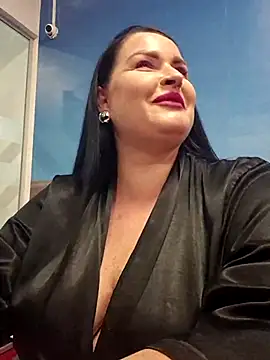 GeorgiaLerox online show from June 2026 01:00:02 PM