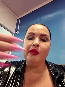 GeorgiaLerox online show from June 2026 01:01:01 PM