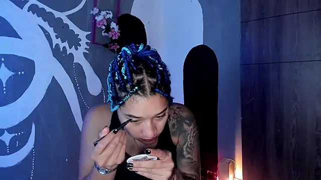 Snapshot of Eva_Lee_ chatting on December 2024 03:41:01 AM Eva Lee online show from December 2024 03:41:01 AM