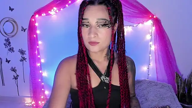 Snapshot of Eva_Lee_ chatting on January 2025 06:43:02 AM Eva Lee online show from January 2025 06:43:02 AM