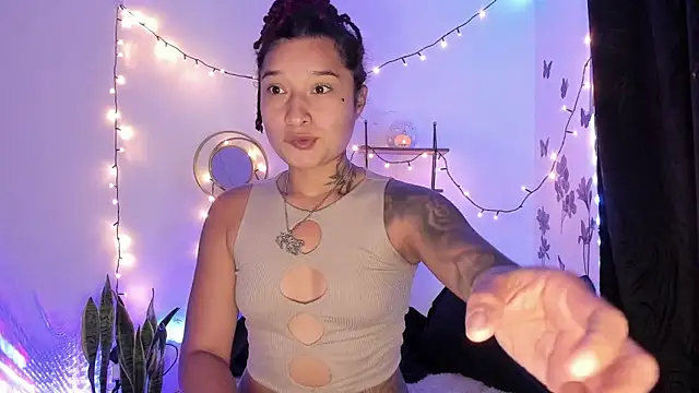 Snapshot of Eva_Lee_ chatting on February 2025 04:23:01 AM Eva Lee online show from February 2025 04:23:01 AM