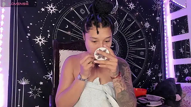 Snapshot of Eva_Lee_ chatting on September 2025 06:26:02 AM Eva Lee online show from September 2025 06:26:02 AM