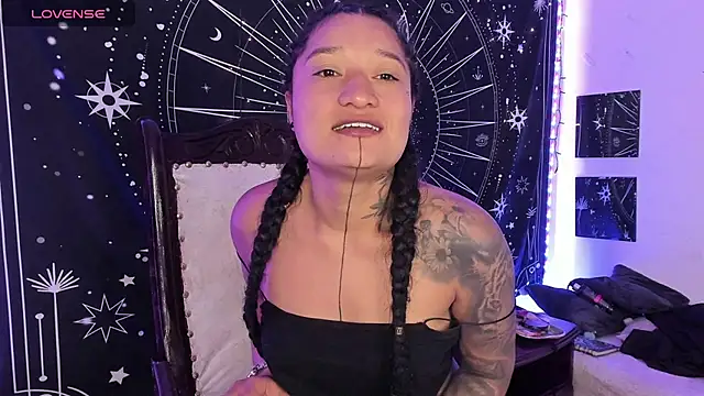 Snapshot of Eva_Lee_ chatting on October 2025 09:18:02 AM Eva Lee online show from October 2025 09:18:02 AM