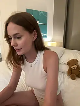 Snapshot of Meow_Sophie chatting on February 2025 05:04:02 PM Meow Sophie online show from February 2025 05:04:02 PM