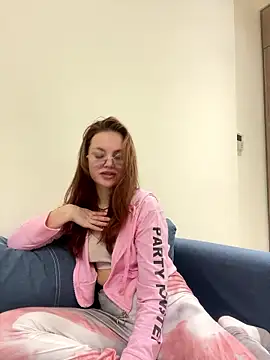 lovebellagrey online show from January 2026 11:26:01 AM