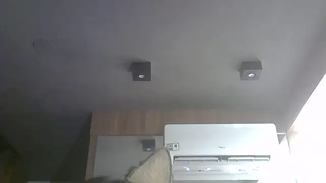 Skinny-Kitten online show from December 2025 05:52:02 PM