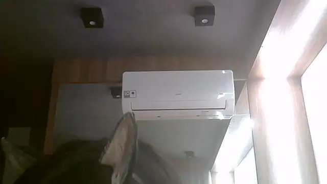 Skinny-Kitten online show from June 2026 02:24:02 AM