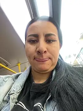 Snapshot of Abril_Luv chatting on February 2025 12:06:02 PM Abril Luv online show from February 2025 12:06:02 PM