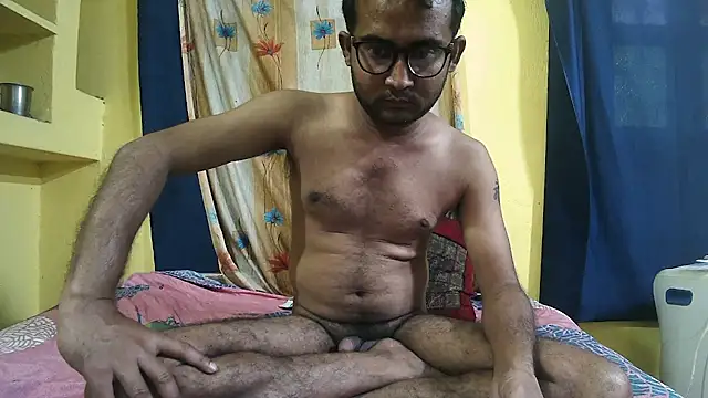 Snapshot of Cute_boy2000 chatting on January 2025 09:40:02 AM Cute boy2000 online show from January 2025 09:40:02 AM