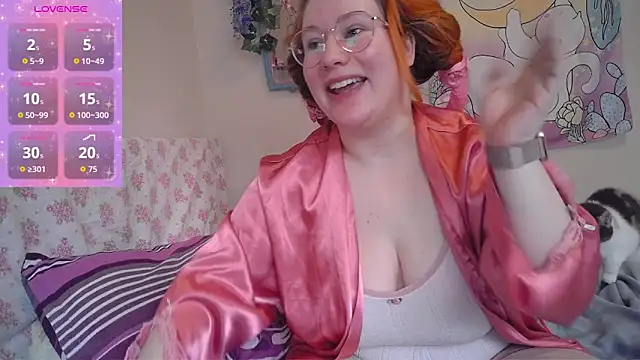 FluffyRainbowKity online show from December 2025 11:15:01 AM