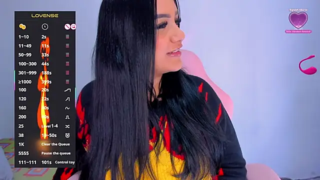 Snapshot of susan__nau chatting on March 2025 02:19:02 AM susan nau online show from March 2025 02:19:02 AM