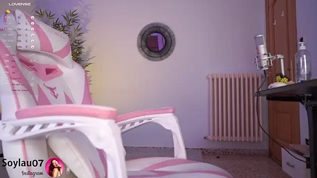 imjess01 online show from February 2025 02:33:02 AM