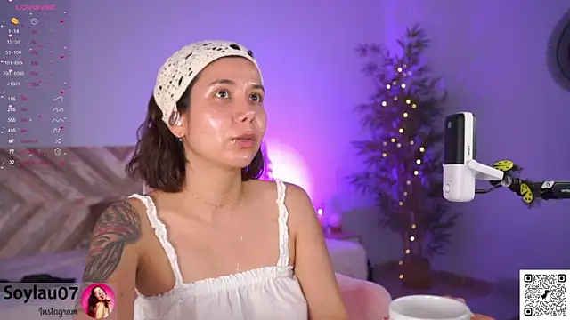 imjess01 online show from April 2026 03:38:02 PM
