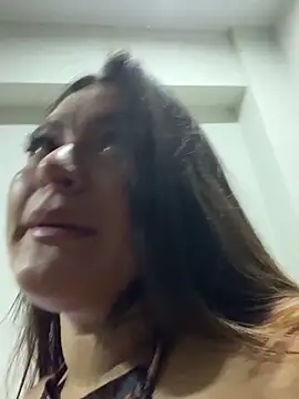 Snapshot of LuceroRm chatting on March 2026 05:47:02 AM LuceroRm online show from March 2026 05:47:02 AM