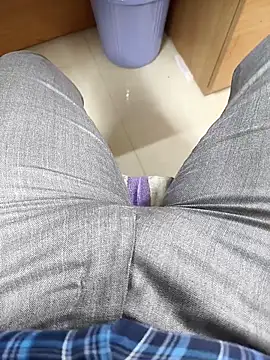 adicma123 online show from September 2025 07:31:01 AM