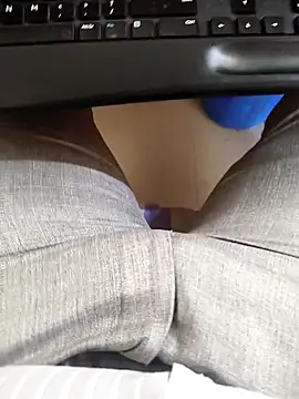 Snapshot of adicma123 chatting on February 2026 07:14:02 AM adicma123 online show from February 2026 07:14:02 AM