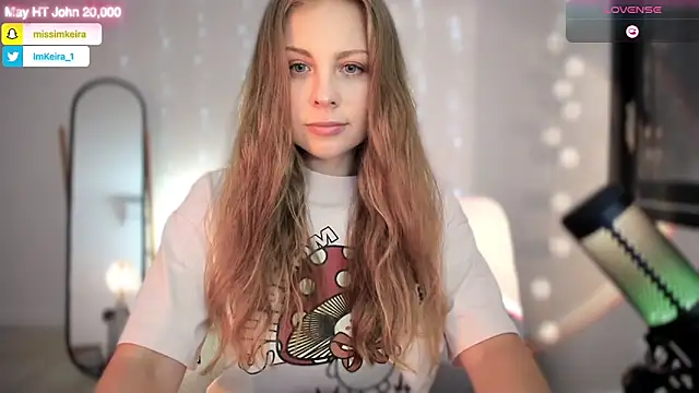 ImKeira online show from May 2026 07:56:01 PM