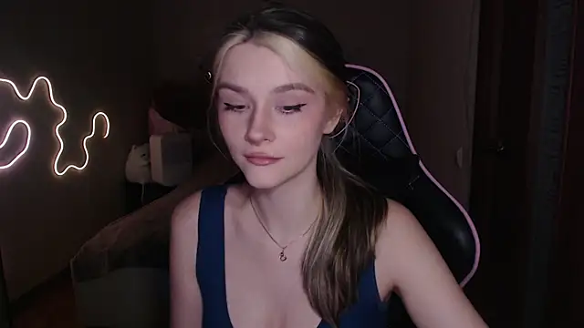 Snapshot of jeann_elsaa chatting on January 2025 11:21:02 PM jeann elsaa online show from January 2025 11:21:02 PM