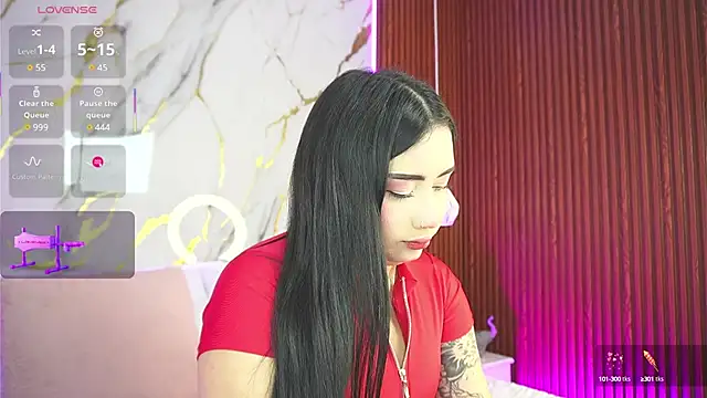 Snapshot of haylie_ chatting on February 2025 05:21:02 AM haylie online show from February 2025 05:21:02 AM