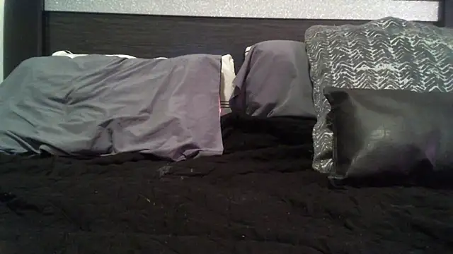 lofibunni online show from April 2026 11:13:02 PM