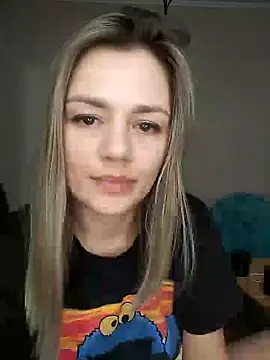 Snapshot of KrissSexi chatting on February 2025 05:37:01 PM KrissSexi online show from February 2025 05:37:01 PM