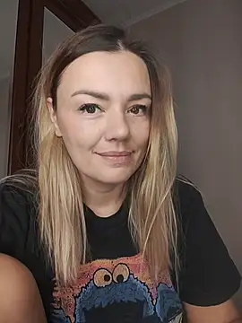 KrissSexi online show from November 2025 06:59:02 AM