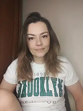 KrissSexi online show from May 2026 05:45:01 AM