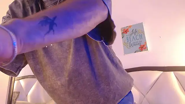 AlbertBernal69 online show from November 2025 10:59:02 PM