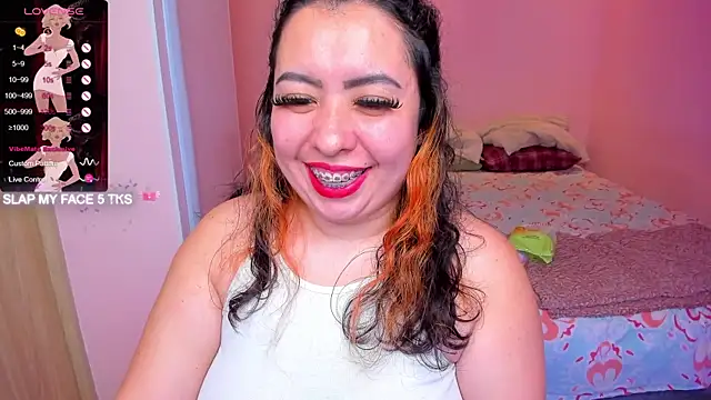 Snapshot of KimyTekashi_ chatting on May 2026 04:54:02 AM KimyTekashi online show from May 2026 04:54:02 AM
