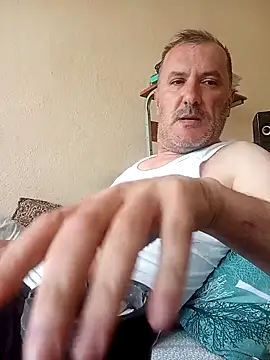 Snapshot of bestofyalcinturkey chatting on May 2026 10:43:02 AM bestofyalcinturkey online show from May 2026 10:43:02 AM