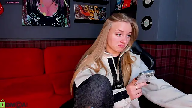 Snapshot of Barbie_Lis chatting on February 2026 01:11:02 AM Barbie Lis online show from February 2026 01:11:02 AM